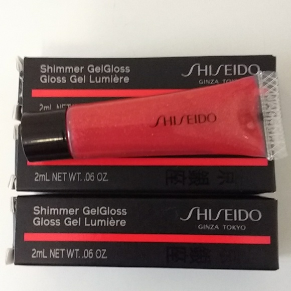 Shiseido Shimmer GelGloss Color:07/Shin-Ku Red * 3 Mini - Picture 2 of 5
